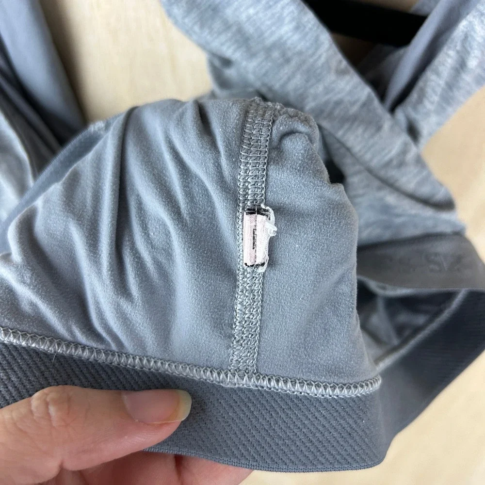 Victoria's‎ Secret Deep Plunge Gray Cotton Sports Bra – Size Unknown